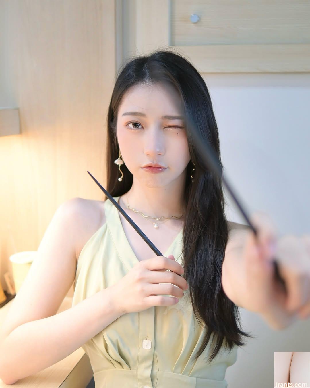 Vẻ đẹp khí chất “Long Weiwei” có đôi mắt quyến rũ lấp lánh … đầy cám dỗ (10P)