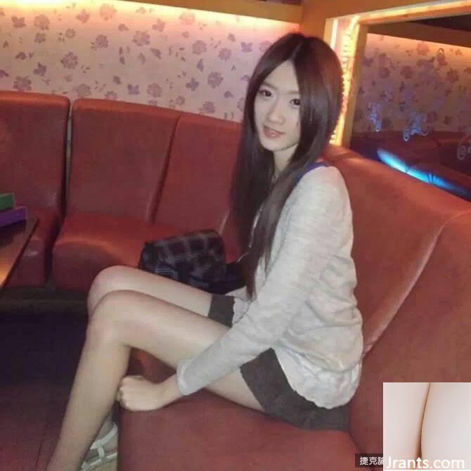 Thư ký cao, tươi tắn và xinh đẹp ~ Xiaoxue (Lv Xueyun) ~ Đôi chân trắng nõn, gợi cảm và thon thả, ánh xuân quá quyến rũ (30P) - Ảnh 9