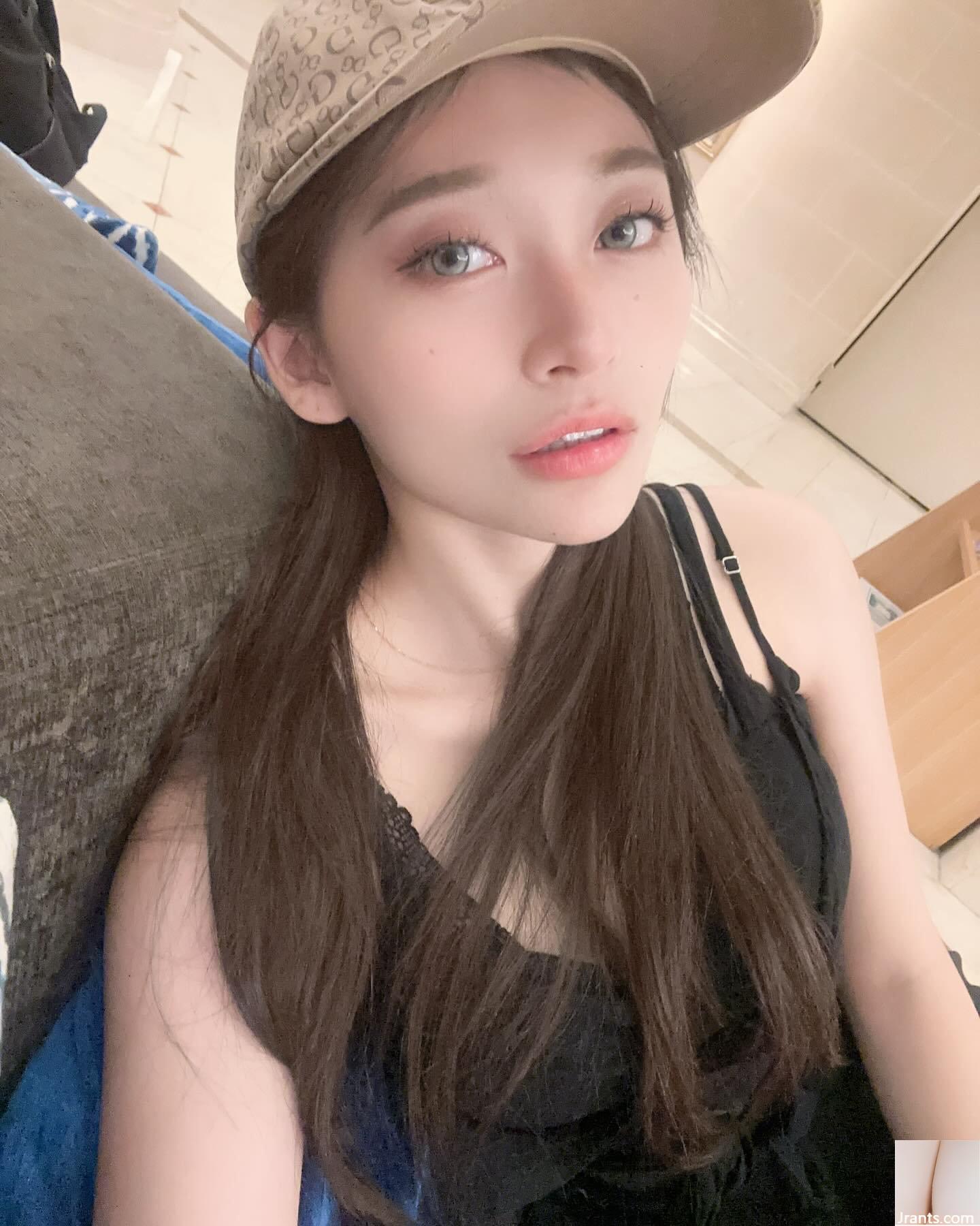 Hình ảnh cô gái thanh lịch “Maxine Chi” với bộ ngực đẹp độc ác khơi dậy trí tưởng tượng (16P - Ảnh 4