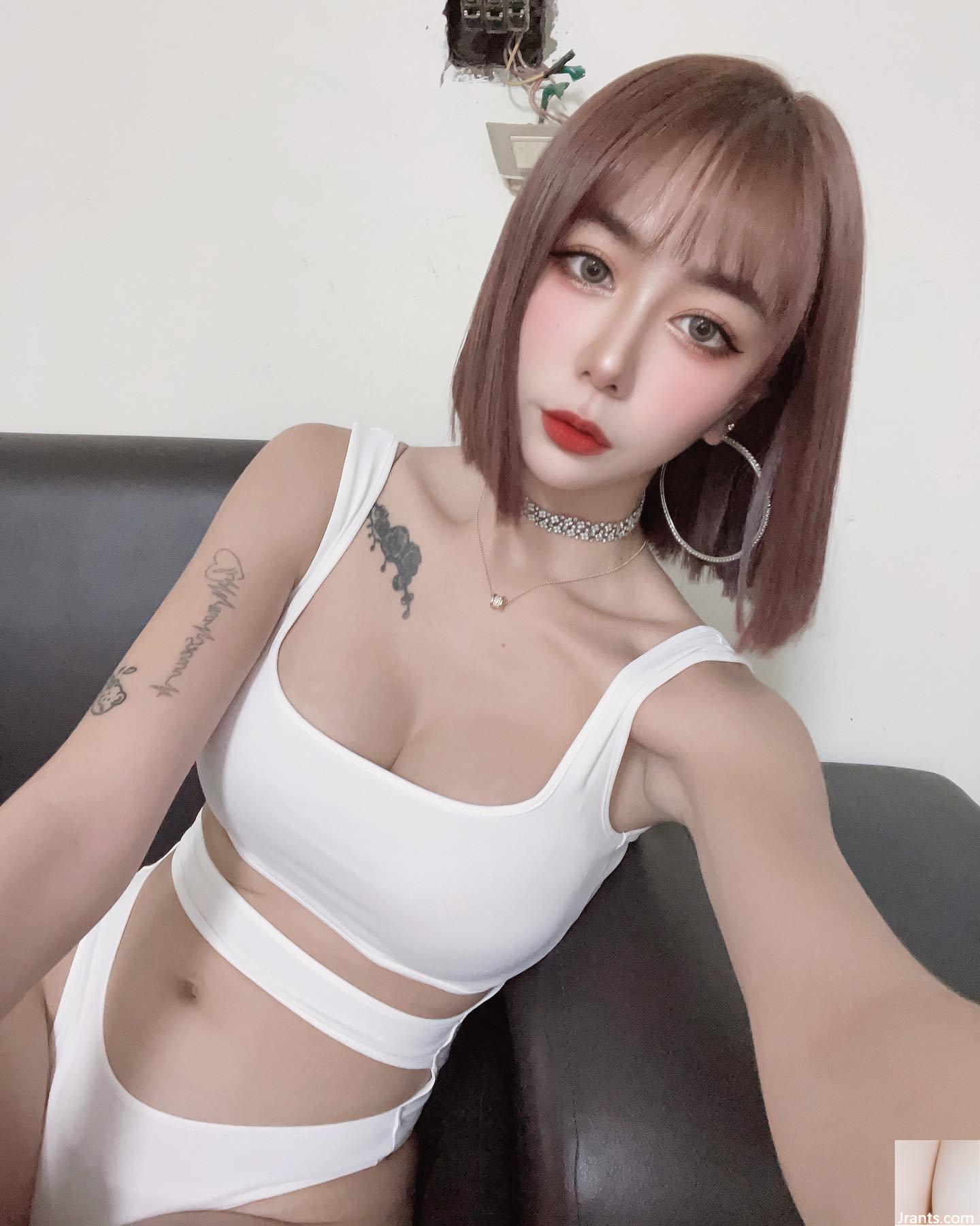 “Lazyx_x” với thân hình gợi cảm khó tin” có làn da trắng và đầy sức quyến rũ để chinh phục bạn (17P - Ảnh 2