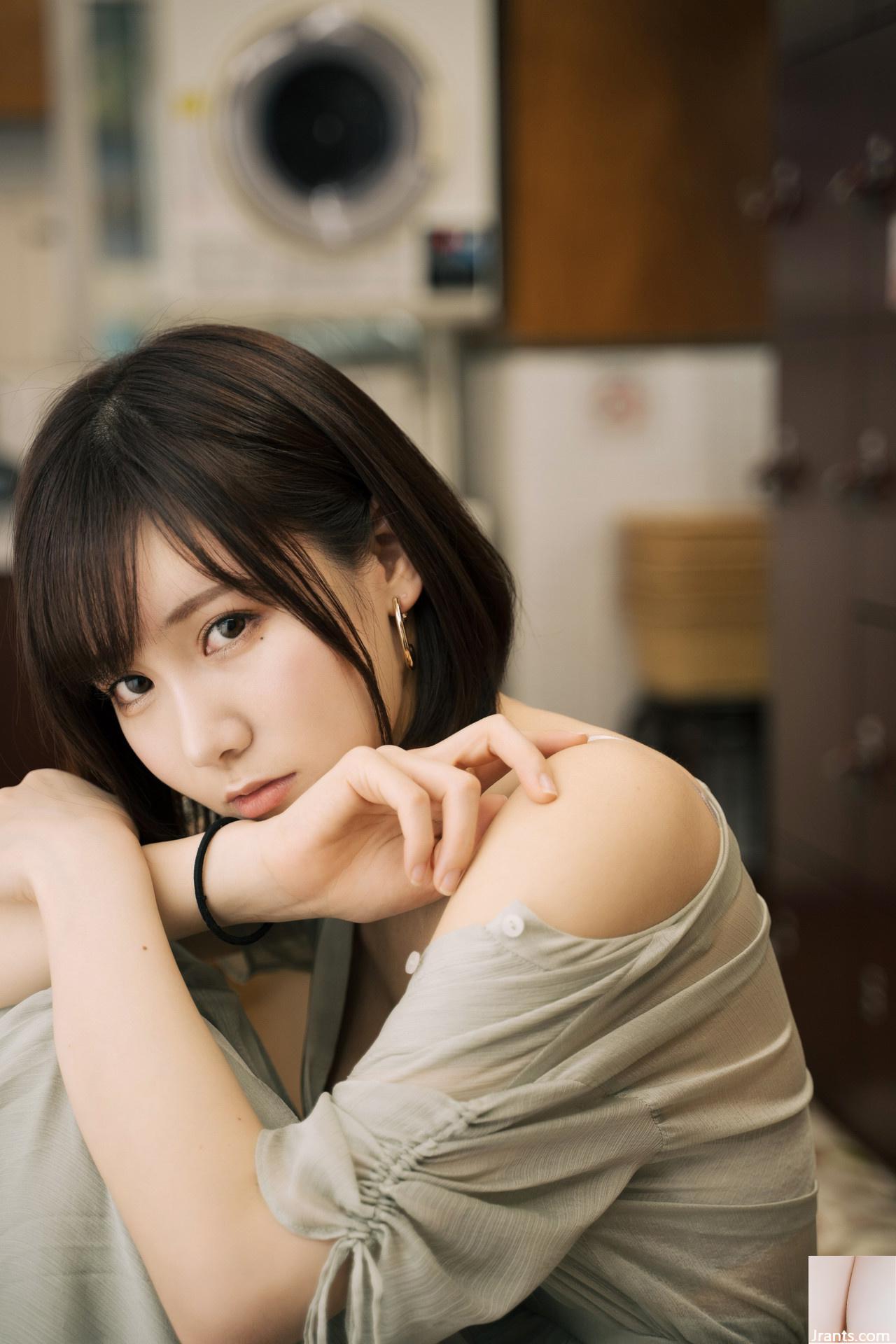 (けんけん) Người đàn ông có nụ cười ngọt ngào rơi vào vẻ thanh tao vượt qua thế giới trong một giây (55P) - Ảnh 28