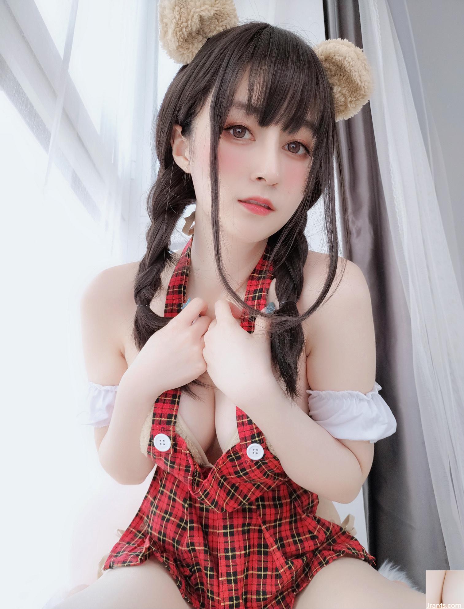 Bạc 81 “Cô gái gấu” Sức hút của tạp dề màu nude không thể ngăn cản (56P) - Ảnh 14