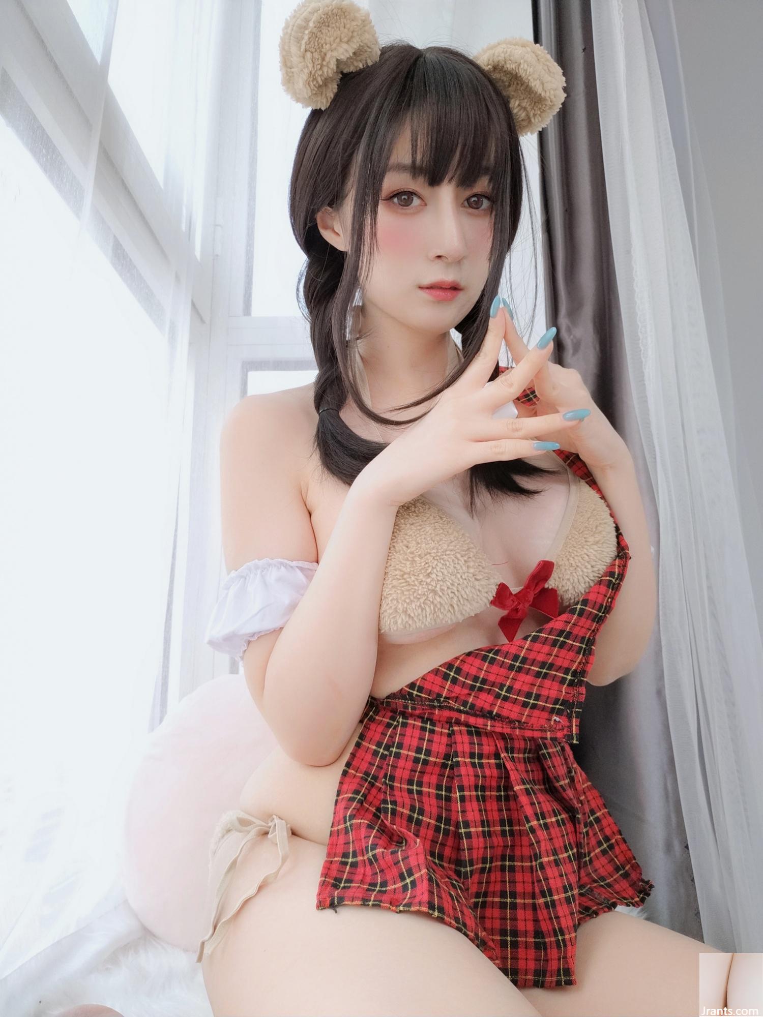 Bạc 81 “Cô gái gấu” Sức hút của tạp dề màu nude không thể ngăn cản (56P) - Ảnh 21