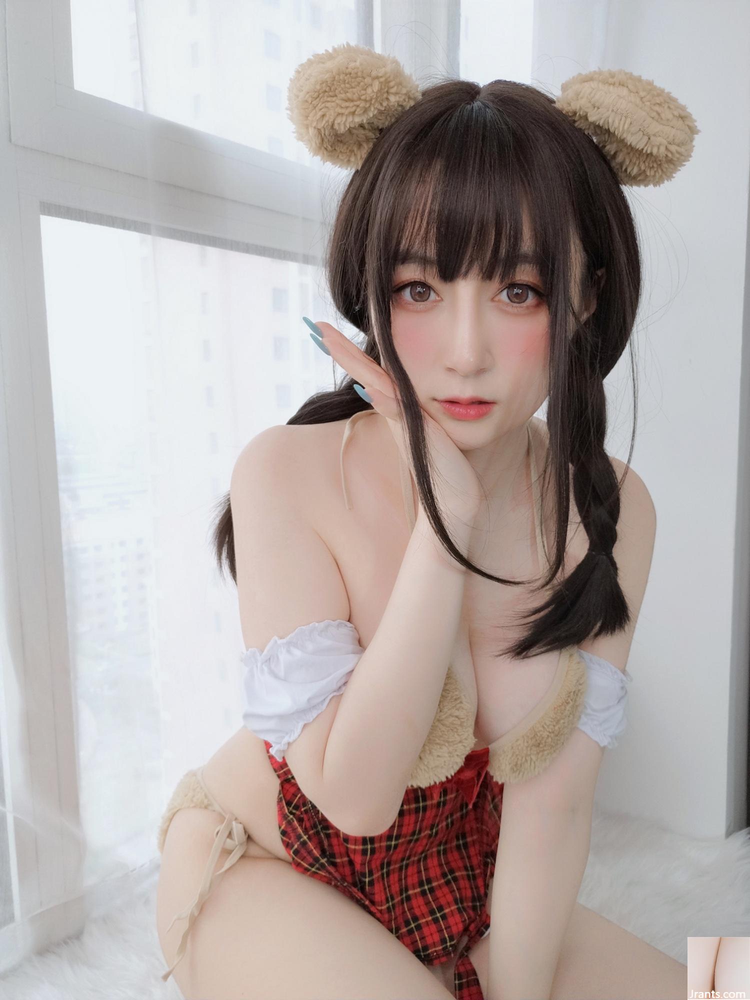 Bạc 81 “Cô gái gấu” Sức hút của tạp dề màu nude không thể ngăn cản (56P) - Ảnh 53