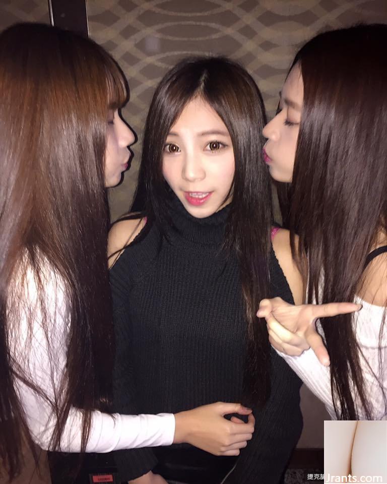 Cô gái ngọt ngào với bộ ngực đẹp cúp E ~ Zhang Zhumei ~ Dây vai tuột ra trong bức ảnh selfie, gợi cảm đến mức khơi dậy trí tưởng tượng (36P) - Ảnh 17