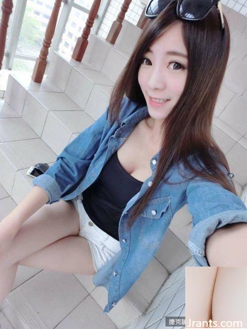 Cô gái ngọt ngào với bộ ngực đẹp cúp E ~ Zhang Zhumei ~ Dây vai tuột ra trong bức ảnh selfie, gợi cảm đến mức khơi dậy trí tưởng tượng (36P) - Ảnh 25