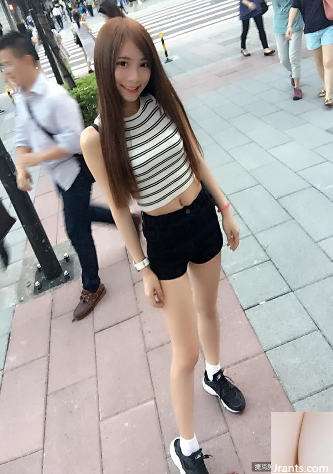 Cô gái ngọt ngào với bộ ngực đẹp cúp E ~ Zhang Zhumei ~ Dây vai tuột ra trong bức ảnh selfie, gợi cảm đến mức khơi dậy trí tưởng tượng (36P) - Ảnh 5