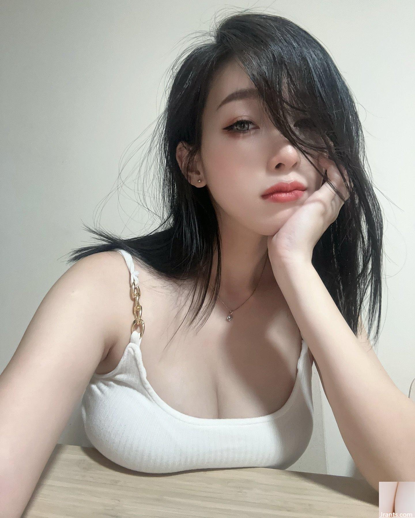 Nụ cười ngọt ngào của cô em gái khí chất “Lin Shufen” khiến người ta tan chảy và tràn ngập yêu thương (11P) - Ảnh 2