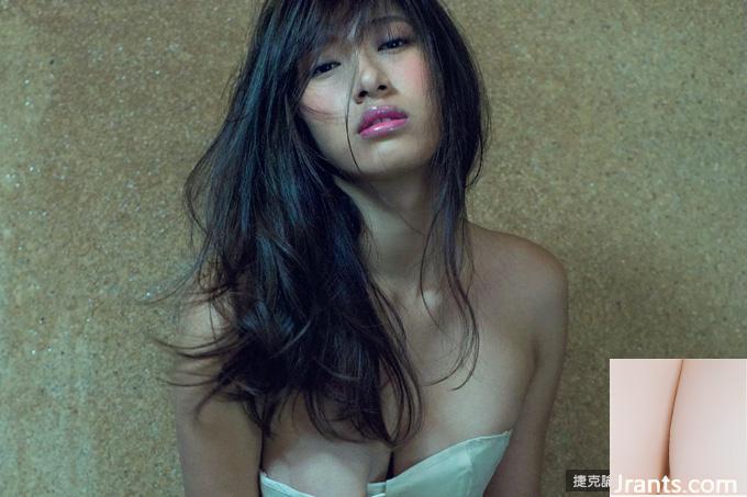 Yuka Someya: Truyện ống đồng về vẻ đẹp choáng ngợp (11P)