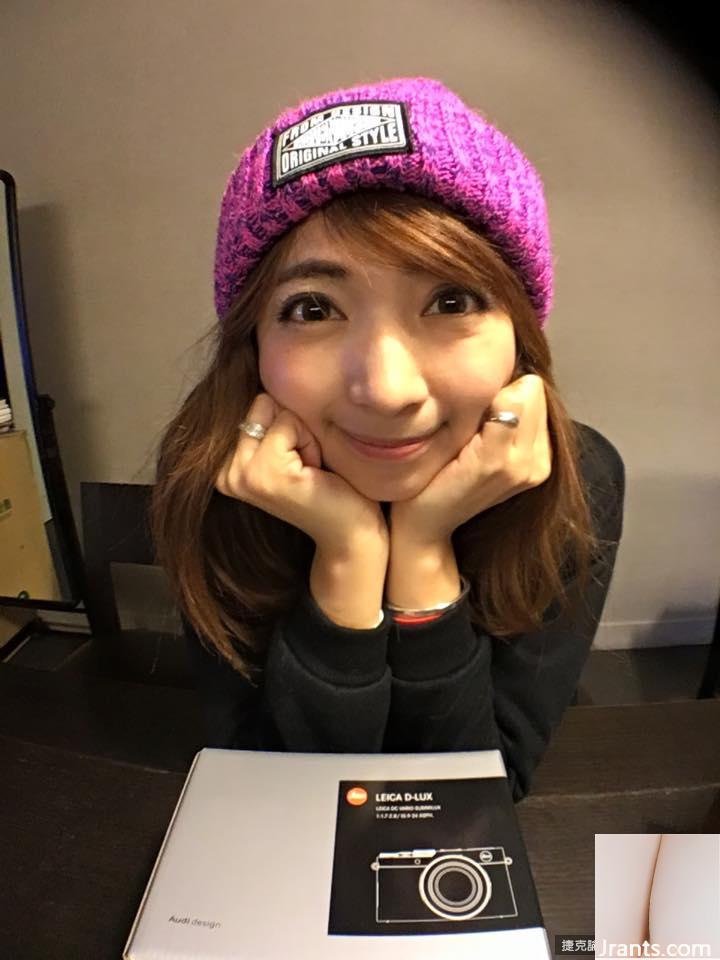 Ra mắt ngực khủng siêu chân thành ~ Axi ~ (30P) - Ảnh 20