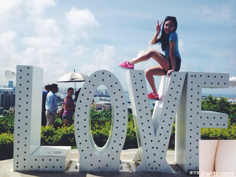 Nữ tiếp viên ~ Elly Tseng ~ Một đôi chân thon dài + bikini gợi cảm và nóng bỏng (24P) - Ảnh 10