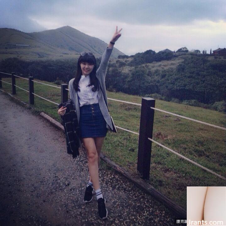 Nữ tiếp viên ~ Elly Tseng ~ Một đôi chân thon dài + bikini gợi cảm và nóng bỏng (24P) - Ảnh 6