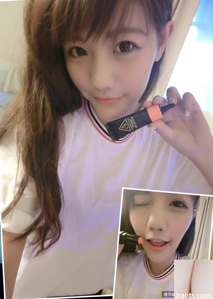 Người yêu gợi cảm 34D ~ Chen Wei ~ selfie bộ ngực căng tròn trong bộ bikini màu xanh (37P) - Ảnh 8