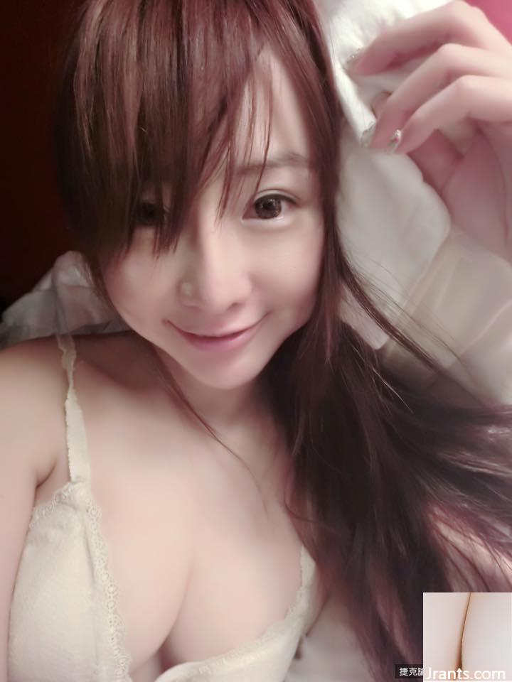 Madou gợi cảm 34D ~ Cô gái T (Tiffany Chen)~chỉ mặc quần lót và gối (40P) - Ảnh 18