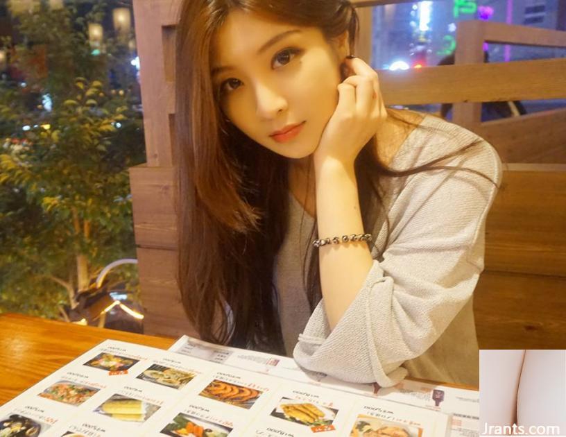 Mỏ neo E-cup với dáng người siêu đẹp ~ BJ Jialin (Hyunseo)~ Chúc mọi người năm mới vui vẻ trong bộ váy bó sát màu đỏ (56P) - Ảnh 12