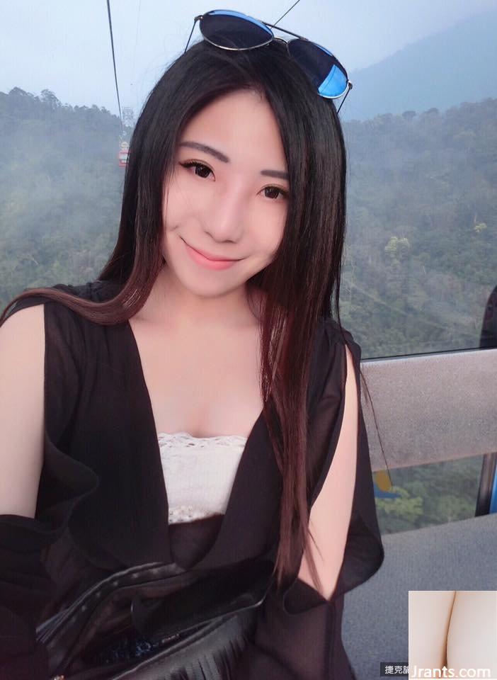 Hot girl nghiệp dư Sunshine ~ Xu Weiwei ~ Ảnh selfie khoét sâu gợi cảm trong công viên được bạn bè khen là dữ dằn (33P). - Ảnh 29
