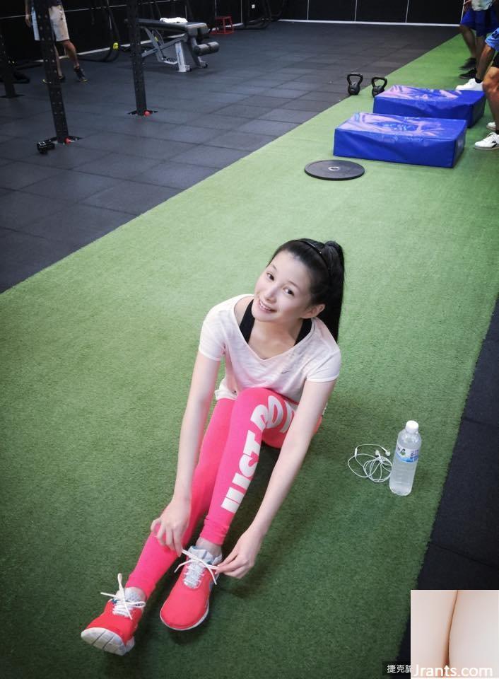 Cô gái 31E hung dữ thích không trang điểm ~ Li Zhenni (Nini Nini) ~ Cách trở thành người đồng tính là khoe với người hâm mộ ở Nam bán cầu (21P) - Ảnh 10