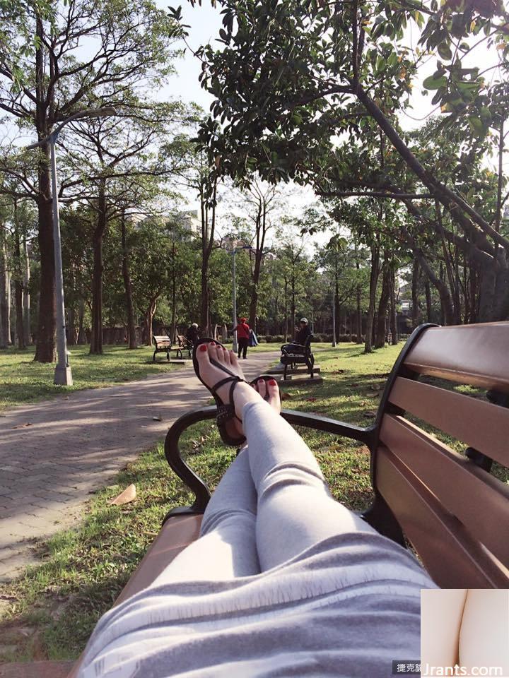 Cô gái 31E hung dữ thích không trang điểm ~ Li Zhenni (Nini Nini) ~ Cách trở thành người đồng tính là khoe với người hâm mộ ở Nam bán cầu (21P) - Ảnh 9