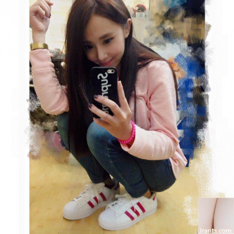 Cô chủ cửa hàng giày xinh đẹp có đôi mắt điện quyến rũ ~ Liao Ting ~ ngọt ngào ăn đậu đá và chụp ảnh trước ống kính, hiếm khi khoe vẻ gợi cảm của mình (60P - Ảnh 34