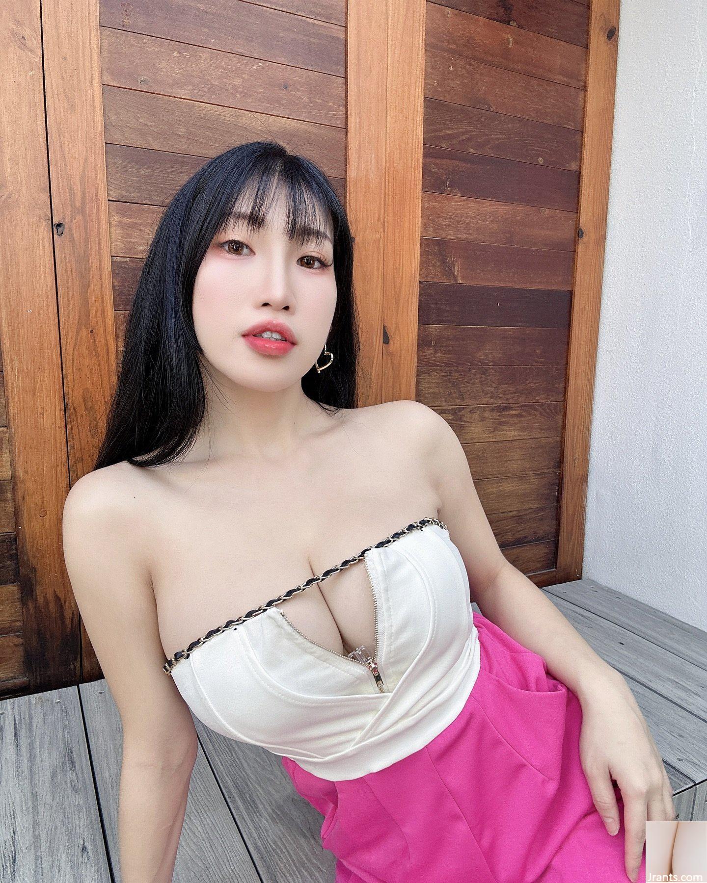 Khe ngực sâu “Ariea2.0” thích dùng tay để chăm sóc tốt cho bộ ngực xinh đẹp này (17P) - Ảnh 12