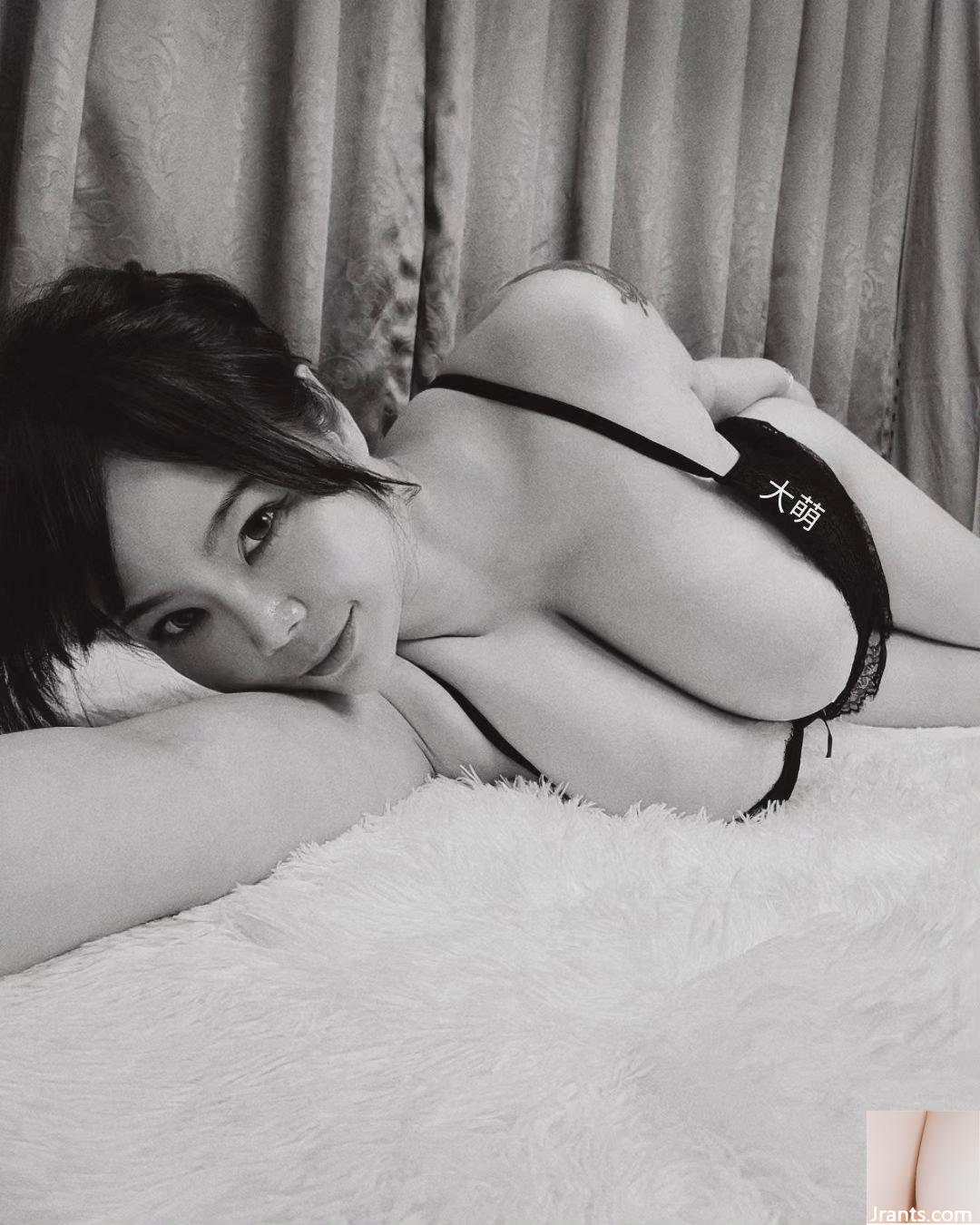 Cô gái ngây thơ “Lin Dameng” có bộ ngực khủng hoàn hảo (17P) - Ảnh 9