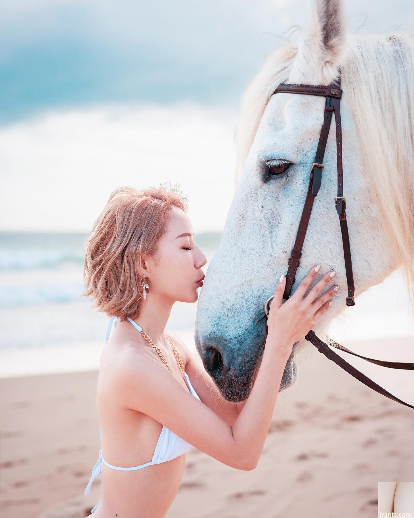 Yêu tinh tóc trắng “Liao Xinn” là DJ xinh đẹp nhất, khí chất ngọt ngào không thể che giấu (12P) - Ảnh 2