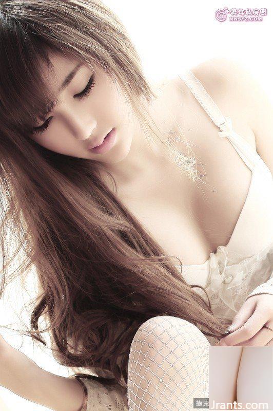 Vẻ đẹp gợi cảm với bộ ngực chữ E ~ Yaya (18P) - Ảnh 14