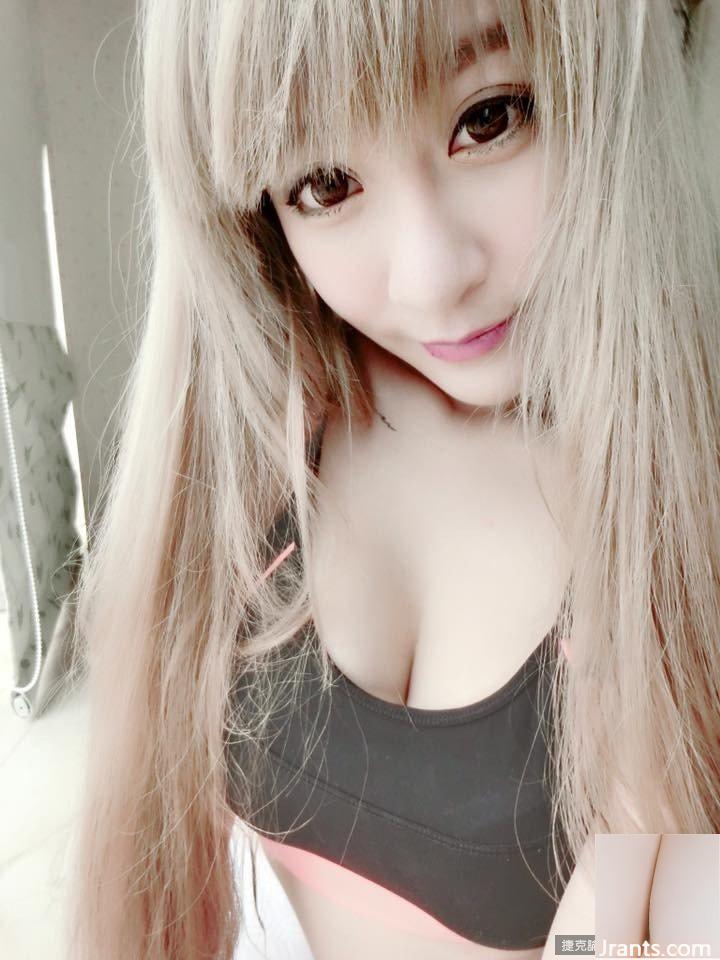 Cô gái ngực 34E Fei Xiaoju tạo dáng chụp ảnh từ phía sau (18P) - Ảnh 10