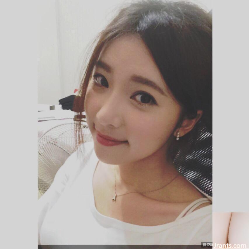 Cô gái tóc ngắn xinh đẹp ~Miars Liutzuhan~ selfie nóng bỏng trước thác nước với một dây đeo vai tuột ra trông càng quyến rũ hơn (29P - Ảnh 21