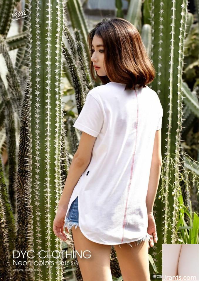 Cô gái tóc ngắn xinh đẹp ~Miars Liutzuhan~ selfie nóng bỏng trước thác nước với một dây đeo vai tuột ra trông càng quyến rũ hơn (29P - Ảnh 22