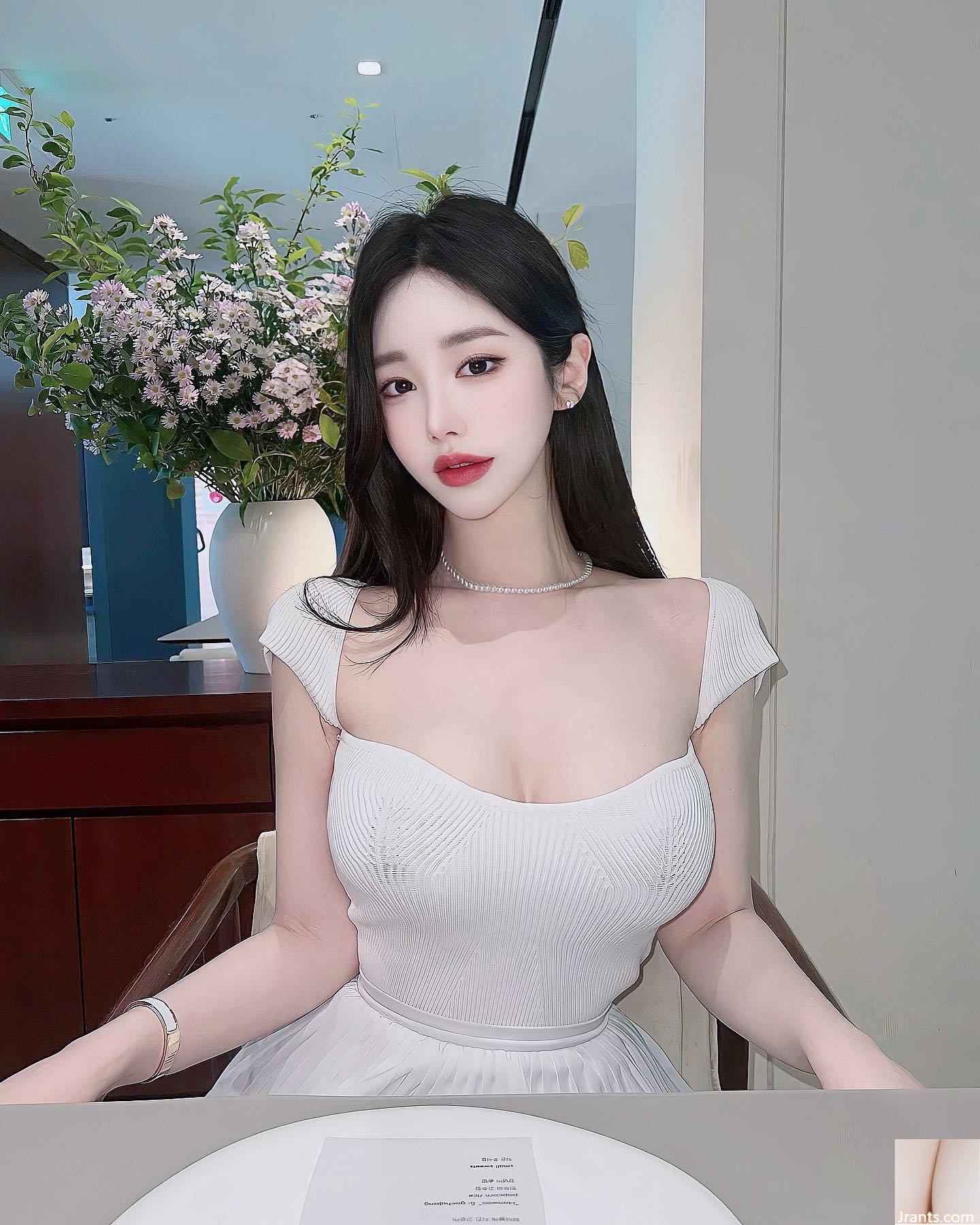 Cảnh nóng đôi ngực căng tròn gợi cảm khiến người ta phải ngoái nhìn (15P) - Ảnh 10