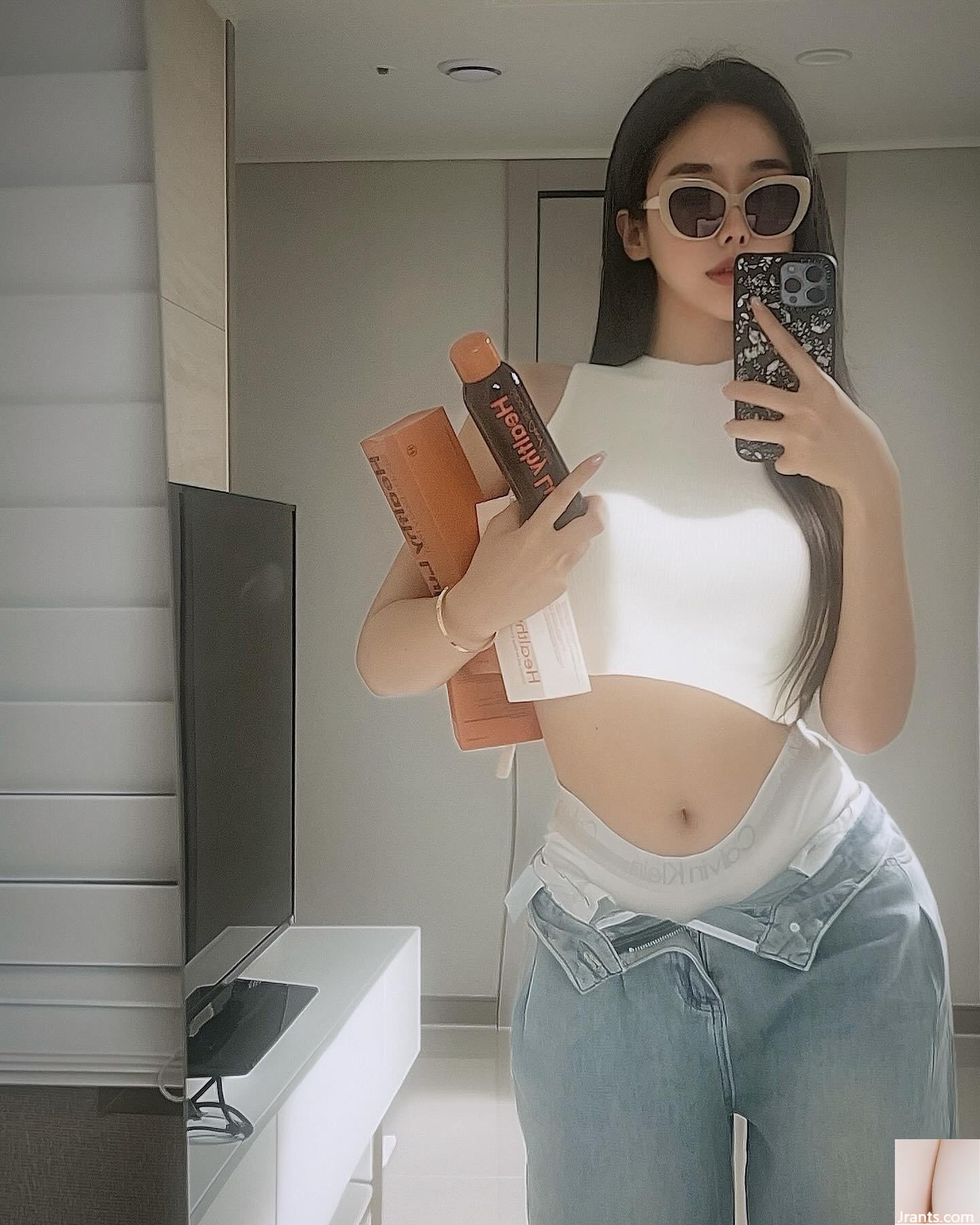 Cảnh nóng đôi ngực căng tròn gợi cảm khiến người ta phải ngoái nhìn (15P) - Ảnh 15