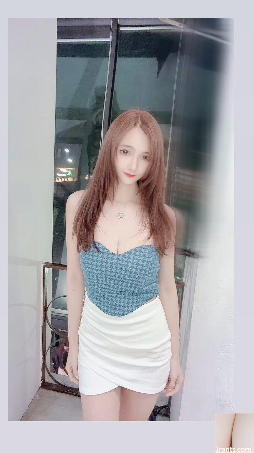 Nữ thần otaku “Artemis” sở hữu gương mặt xinh đẹp như thiên thần, làn da trắng ngần và đôi chân đẹp (18P) - Ảnh 16