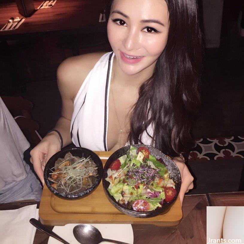 Các vũ công nóng bỏng của LuxyGirls~Yunyun~Thay bộ bikini bắt mắt trên bãi biển, mông siêu săn chắc và ngực săn chắc (25P) - Ảnh 23