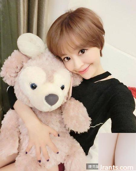 Cô gái ngực đẹp Lucy Ni Qianling chụp ảnh tự sướng và để lộ cả hai bên ngực trong giấc mơ ngông cuồng nhất (36P) - Ảnh 30