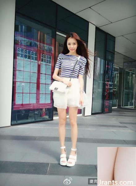 Người mẫu nhỏ nhắn với khí chất tươi tắn ~ Huang Yilin B (81P) - Ảnh 16