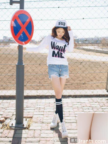 Người mẫu nhỏ nhắn với khí chất tươi tắn ~ Huang Yilin B (81P) - Ảnh 29