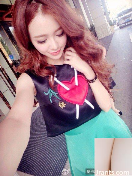 Người mẫu nhỏ nhắn với khí chất tươi tắn ~ Huang Yilin B (81P) - Ảnh 46