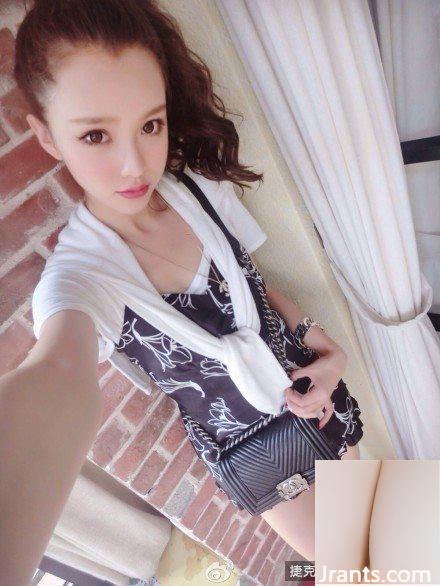 Người mẫu nhỏ nhắn với khí chất tươi tắn ~ Huang Yilin B (81P) - Ảnh 63