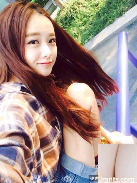 Người mẫu nhỏ nhắn với khí chất tươi tắn ~ Huang Yilin B (81P) - Ảnh 67