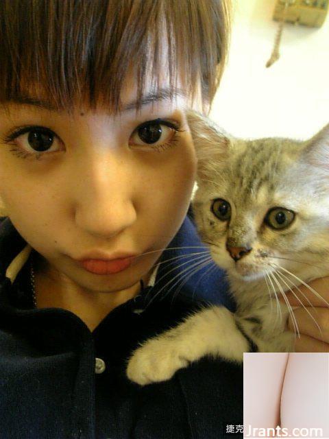 Nữ thần ngôi nhà mơ ước từ nhiều năm trước ~ Mika B (87P)