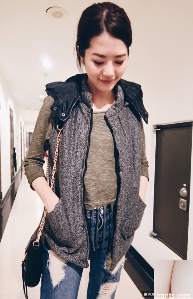 Nữ tiếp viên xinh đẹp của China Airlines ~Zoe Wang~ trông thật bắt mắt trong bộ bikini với những đường cong thon thả (49P) - Ảnh 47