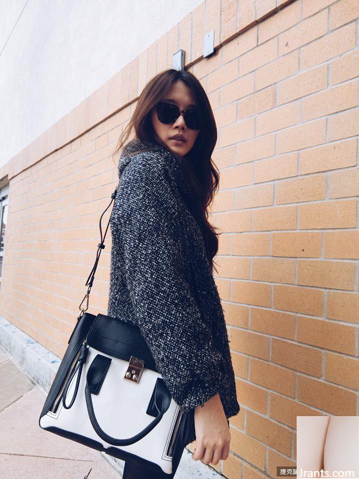 Nữ tiếp viên xinh đẹp của China Airlines ~Zoe Wang~ trông thật bắt mắt trong bộ bikini với những đường cong thon thả (49P) - Ảnh 8