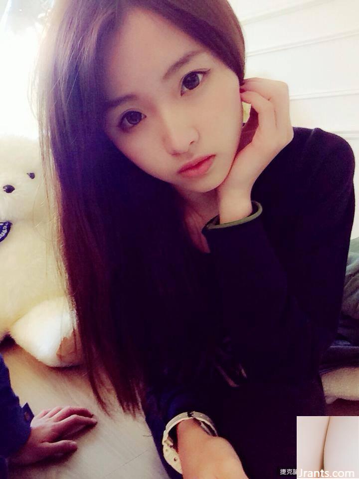 Nữ nhân viên xinh đẹp của Nike~Cao Manting~ (31P) - Ảnh 3