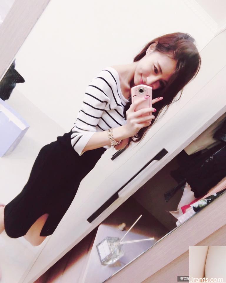 Nữ tiếp viên của Tiger Airways với đôi chân trắng ngần và khuôn mặt ngọt ngào ~ Rita Kao(Gao Yuwen)~ (53P) - Ảnh 17
