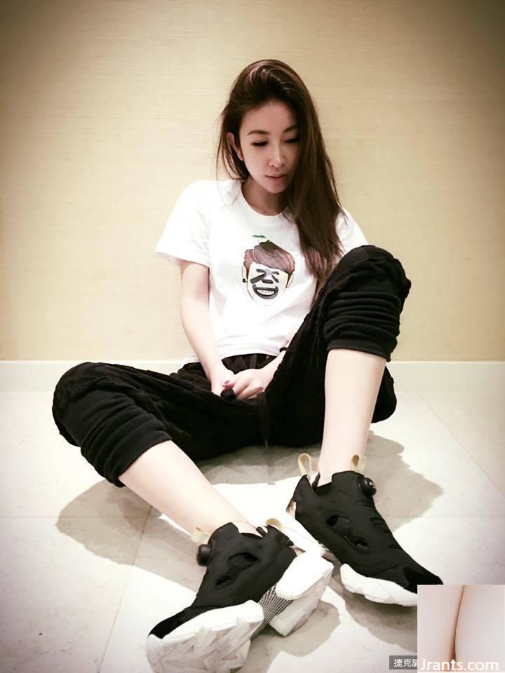 Ảnh bikini hở chân ~Xu Weien ~ Lột đùi thì siêu gợi cảm (34P) - Ảnh 28