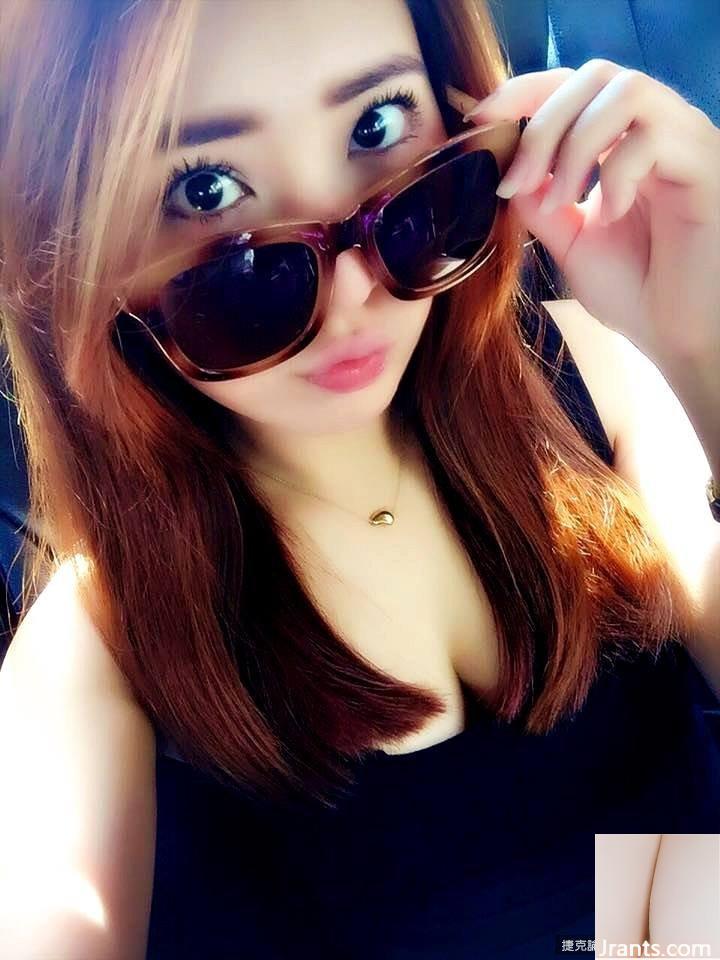 Cô chủ xinh đẹp ~ Yumi Liang ~ khoe sự nghiệp bắt mắt trong bộ trang phục chữ V khoét sâu của chính mình - Ảnh 18