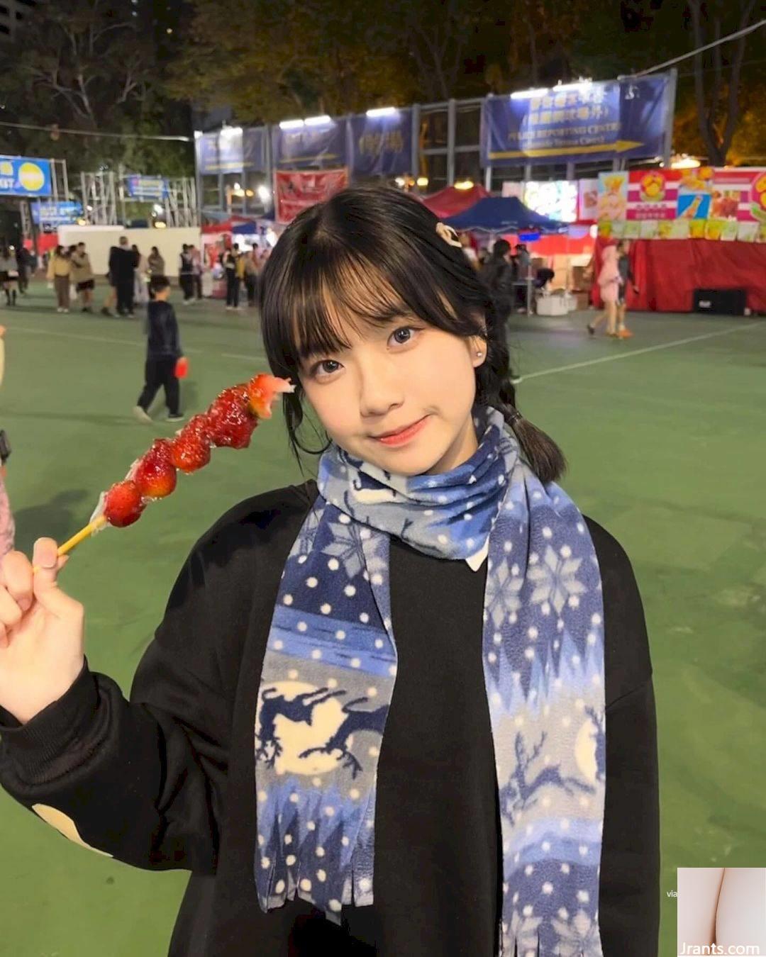 April, một cô gái xinh đẹp đến từ Hong Kong, có khuôn mặt siêu ngọt ngào, những đường cong thanh mảnh và khí chất quyến rũ. Cô ấy cũng có trang phục bikini trên ig, khiến một số cư dân mạng không khỏi phải ghen tị. - Ảnh 6