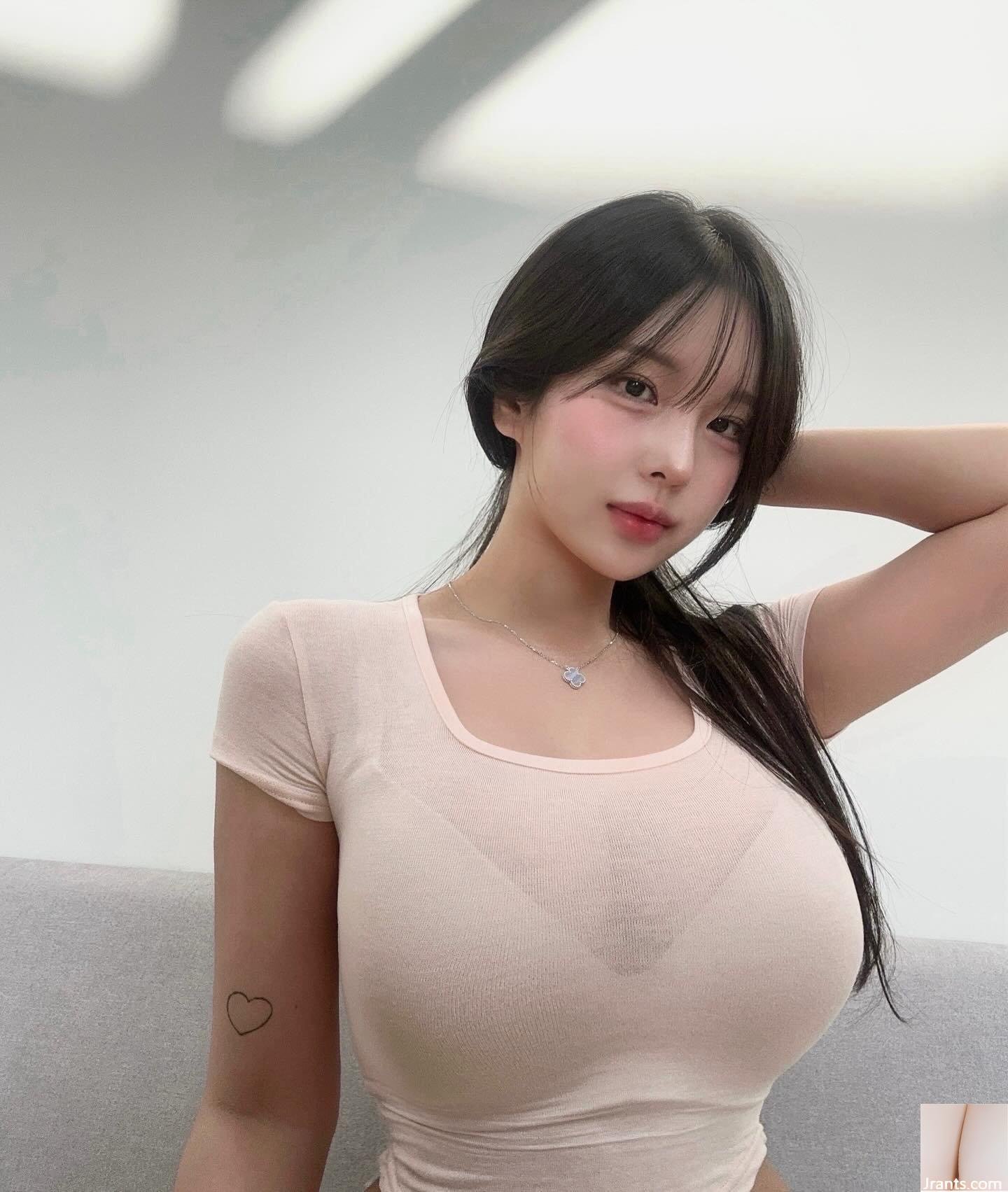 Cô gái ngọt ngào “” có bộ ngực tròn và đẹp quyến rũ đến mức bạn sẽ yêu cô ấy ngay từ cái nhìn đầu tiên (18P) - Ảnh 11