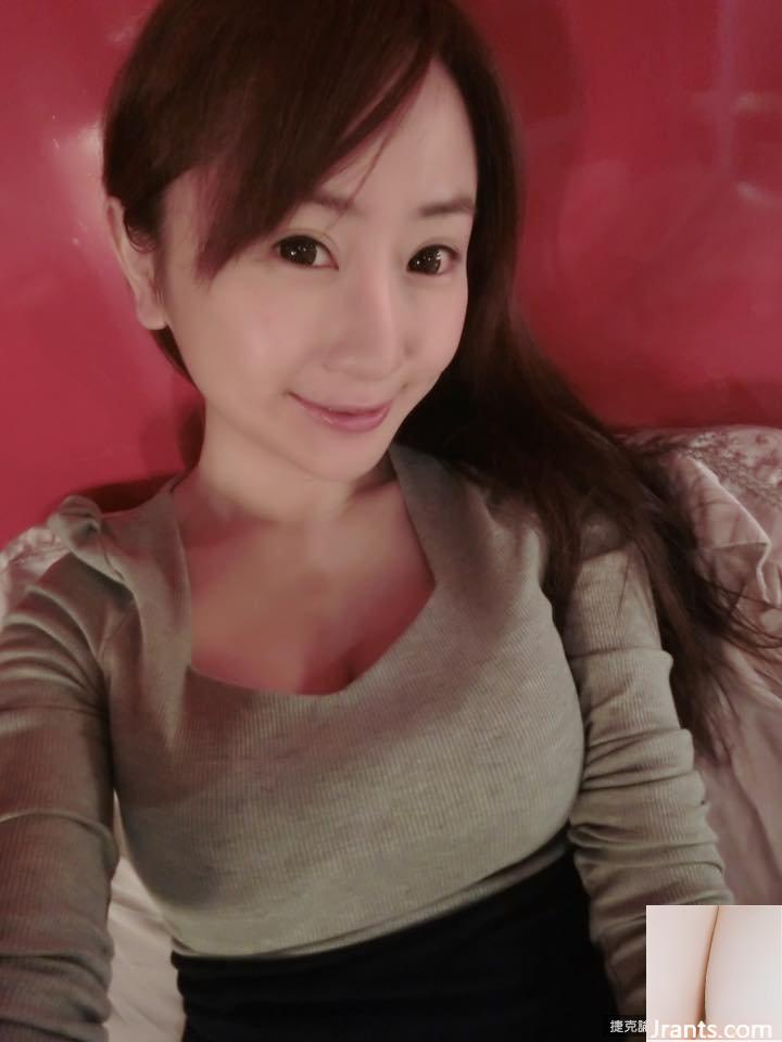 Tin nhắn riêng lộ ảnh ngực ~ Cô gái T (Tiffany Chen) ~ giáo viên thực sự đã gửi một câu trả lời tục tĩu rằng “mạch nước” (70P) - Ảnh 66